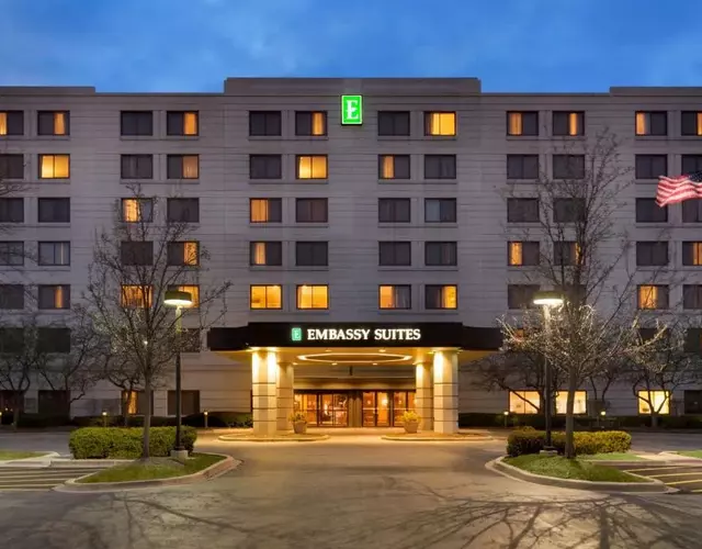 Embassy Suites by Hilton Chicago North Shore Deerfield