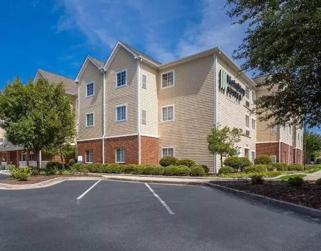 MainStay Suites Wilmington - University Area