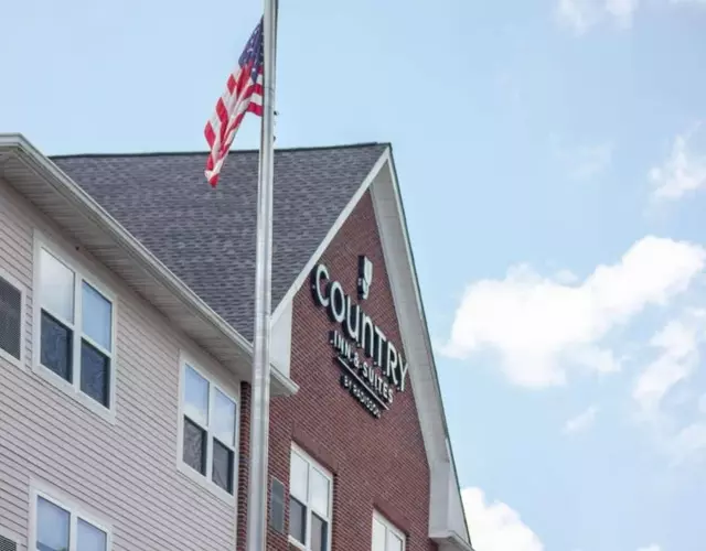 Country Inn & Suites by Radisson, Wilmington, NC