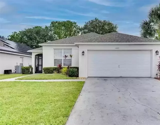 Lovely Home in Southern Dunes Golf & Country Club Gated Community