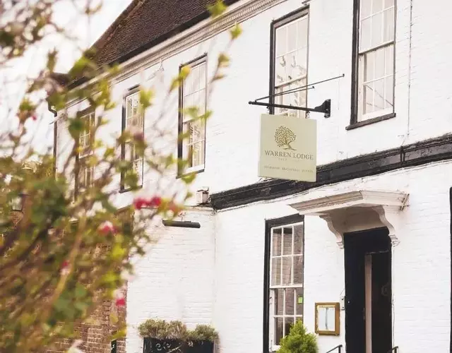 Warren Lodge