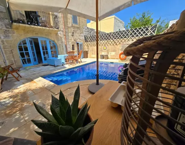 Charming Farmhouse with Pool