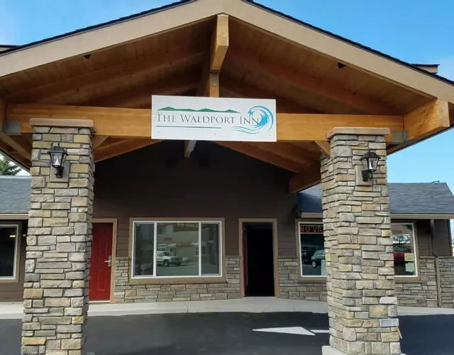 The Waldport Inn