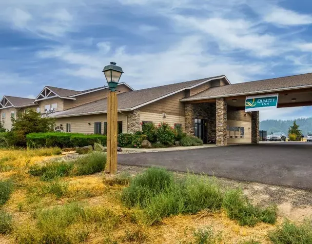 Quality Inn Selah North Park