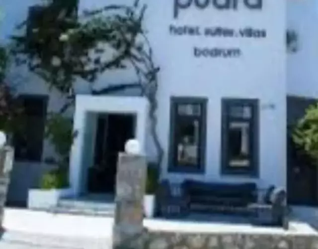 Pudraa Hotel