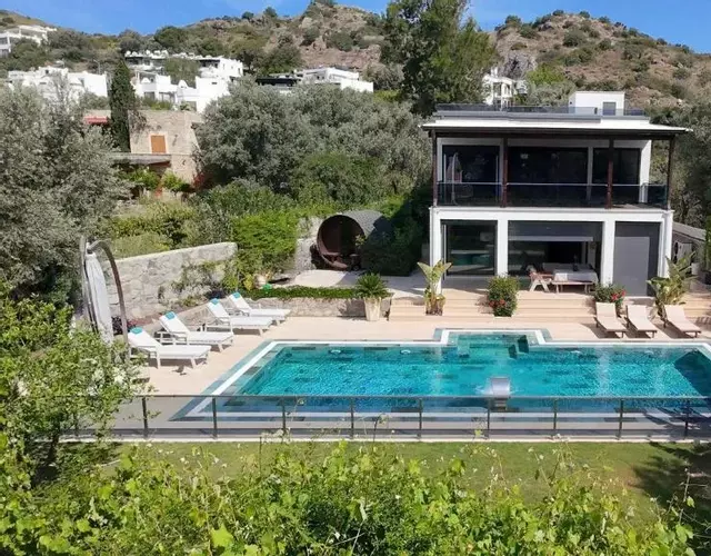 Sea View Villa in most upscale Yalikavak