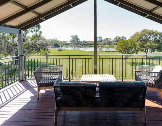 Boodalang House - access to golf course with views