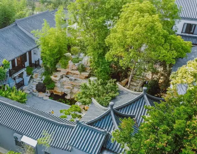 Yangzhou One or Two Mountain B&B