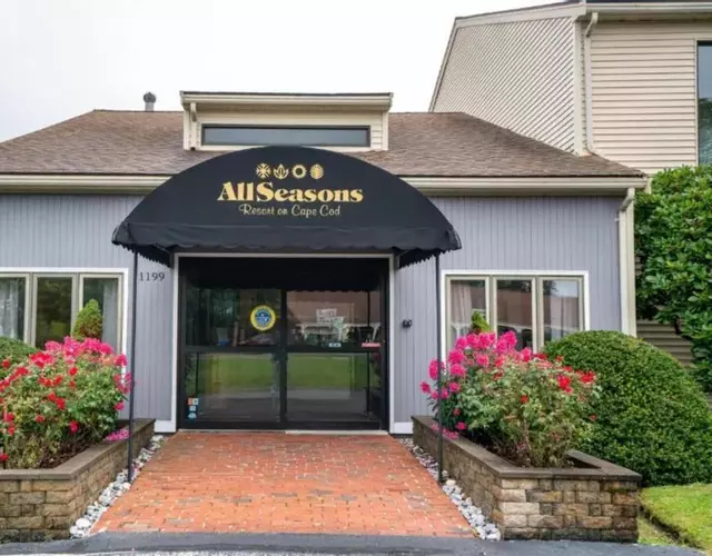 All Seasons Resort, Trademark Collection by Wyndham