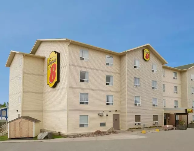 Super 8 by Wyndham Yellowknife
