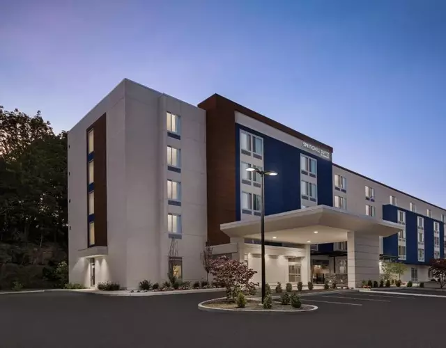 SpringHill Suites by Marriott Tuckahoe Westchester County
