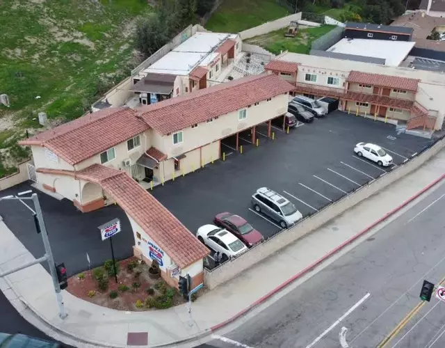 New American Inn & Suites