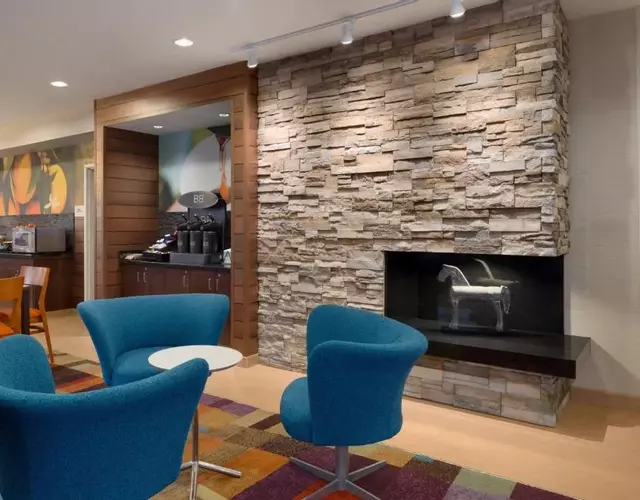 Fairfield Inn & Suites Youngstown Boardman Poland