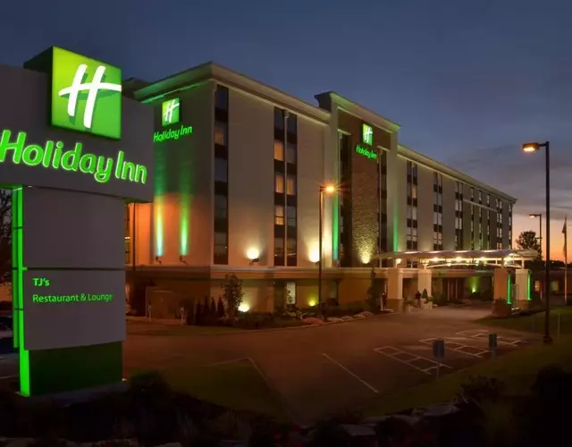 Holiday Inn Youngstown-South - Boardman by IHG