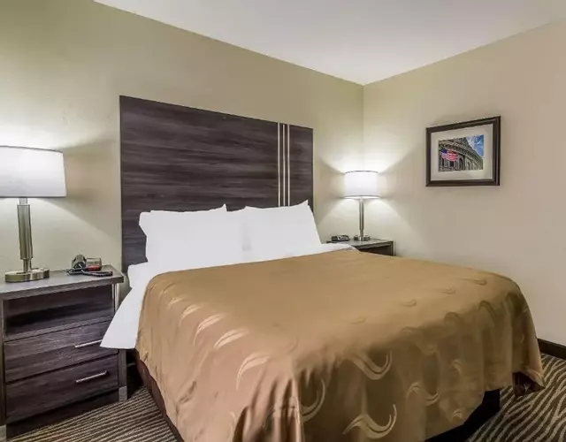 Quality Inn & Suites North Lima - Boardman
