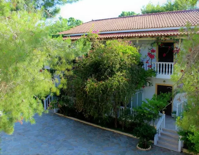 Pavlos studios