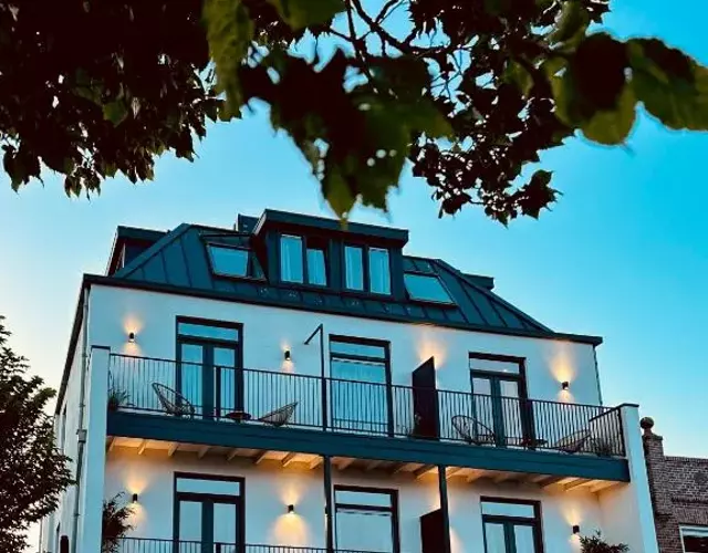 Boutique Hotel At Sea