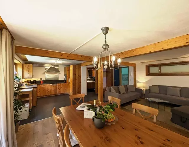 N-Orgon - Sleeps 4, tranquil location.