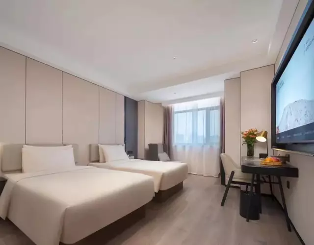 Atour Hotel Zhengzhou Zhenghong City Garden Road