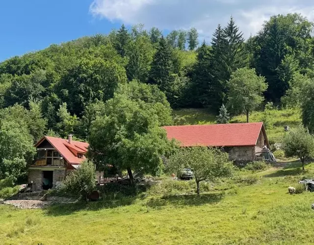 Off-grid Eco Farm Dolinka