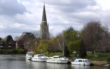 Generate a random place in Abingdon-on-Thames