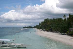 Alona Beach