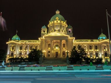 Generate a random place in Belgrade