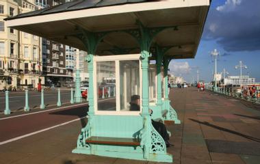 Generate a random place in Brighton