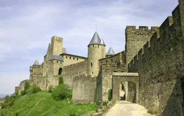 Generate a random place in Carcassonne