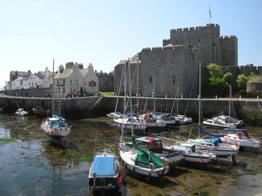 Generate a random place in Castletown