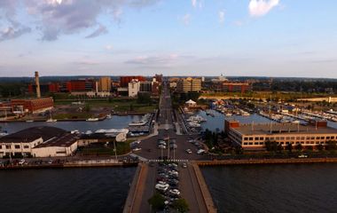 Generate a random place in Erie