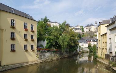 Generate a random place in Luxemburgo