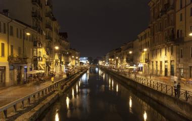 Generate a random place in Milan