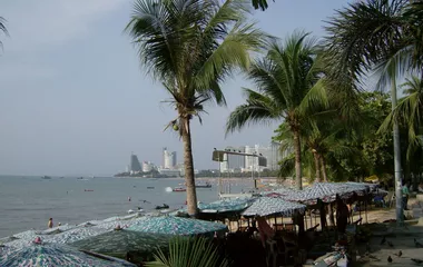 Generate a random place in Pattaya