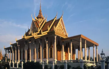 Generate a random place in Phnom Penh