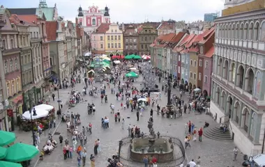 Generate a random place in Poznań