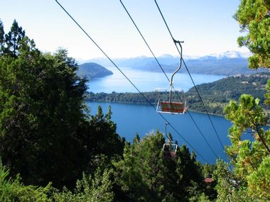 Generate a random place in San Carlos de Bariloche