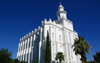 Generate a random place in St. George