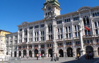 Generate a random place in Trieste