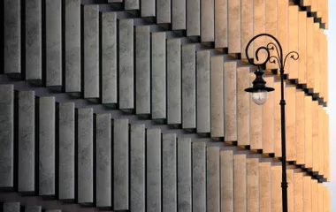 Generate a random place in Warsaw