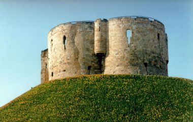 Generate a random place in York