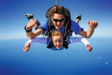 From Sydney: Tandem Skydive Experience over Wollongong Beach