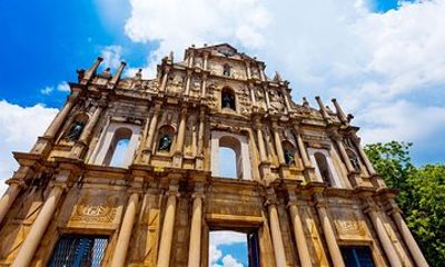 Full-Day Macau Sightseeing Tour with Transfer to Hong Kong