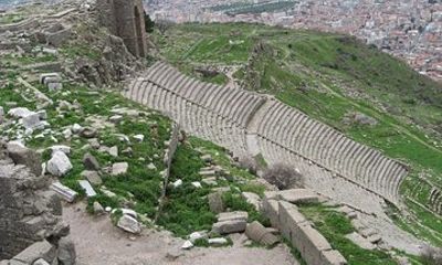 Pergamum Acropolis Asclepion From Izmir Private Guide and Vehicle
