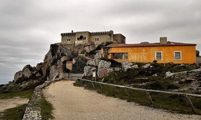 Full day Private tour to Sintra and Obidos
