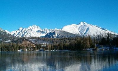 Private One Day Tour to the UNESCO Heritage Village and The High Tatras from Bratislava