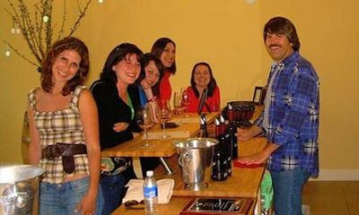 Private or Semi-Private Wine Tasting Tour from Paso Robles