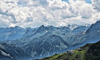 Private Day Trip Silvretta-High Alpine Road Arlberg-Tour