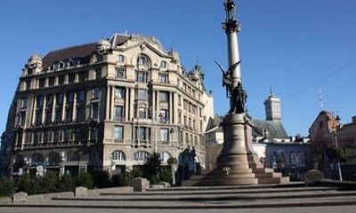 5-Day Small-Group Highlights of Lviv Tour