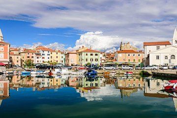 Coastal Escape: Izola&Marezige Wine Hills Private tour from Koper